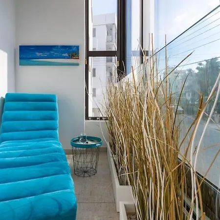 Angelina 2-bedroom In * Larnaca